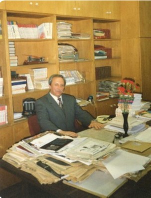 В 